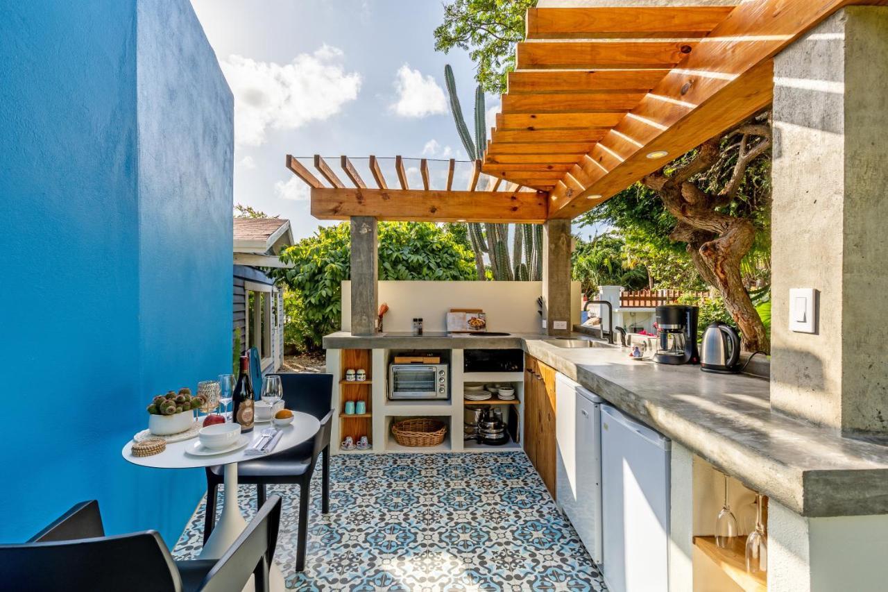 Naima Luxury Home, Cottage & Apartment Rentals Paradera Exterior photo