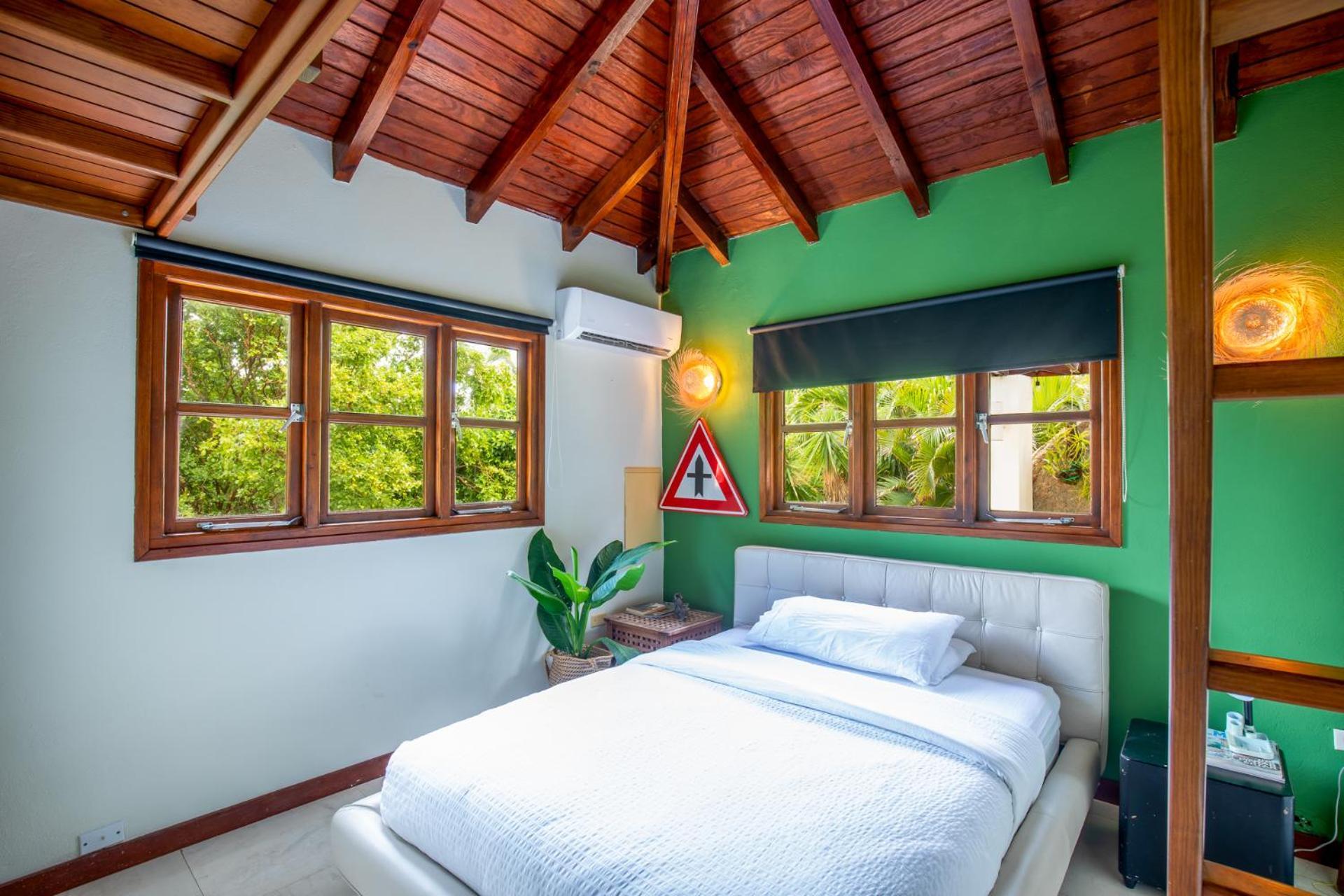 Naima Luxury Home, Cottage & Apartment Rentals Paradera Exterior photo